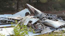 Bethpage-plane-crash_8-16-15_Newsday.jpg (36596 bytes)