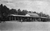 Station-Bayshore-viewNE_c.1910.jpg (92020 bytes)