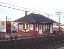 Copiague-station_viewSW_1960_Huneke.jpg (55266 bytes)