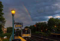 M7-7521_Forest -Hills-Station_rainbow-viewE_10-24-2016_MTA.jpg (74017 bytes)