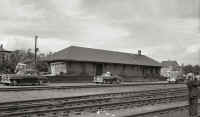 Freight Station-Greenport - 6-5-55.jpg (76155 bytes)