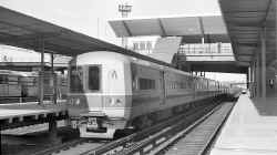 M1-Railfan-Extra_Station-Shea Stadium_4-20-69_(Edwards-Keller).jpg (80808 bytes)
