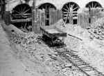Ore-Car-Fulton St. Tunnel Construction-East NY-1913.jpg (133167 bytes)