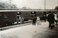 Patchogue_Canning-Train-Exhibit car_viewNE_5-25-1917_Howard S. Conklin -Queens-Borough-Public-Library.jpg (91186 bytes)