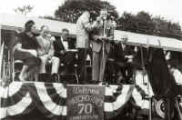 Patchogue_MayorWaldbauer-dedication_09-28-1963_JimMooney.jpg (56448 bytes)