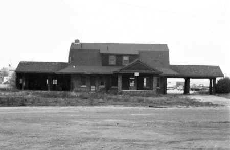 Station-Sag Harbor-View N-1964 (Schneider-Keller).jpg (64170 bytes)