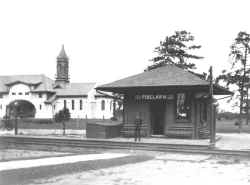 Station-Pinelawn-1908.JPG (73441 bytes)